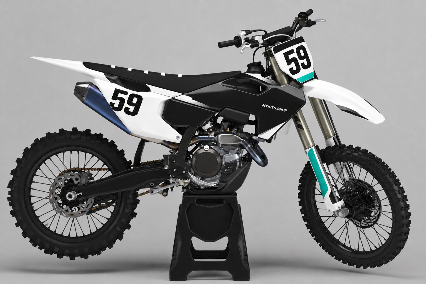 Schwarz-weißes Husqvarna-Motocross-Dekor mit blaugrünen Details, Startnummer 59 an zwei Stellen und ohne Sponsorenlogos