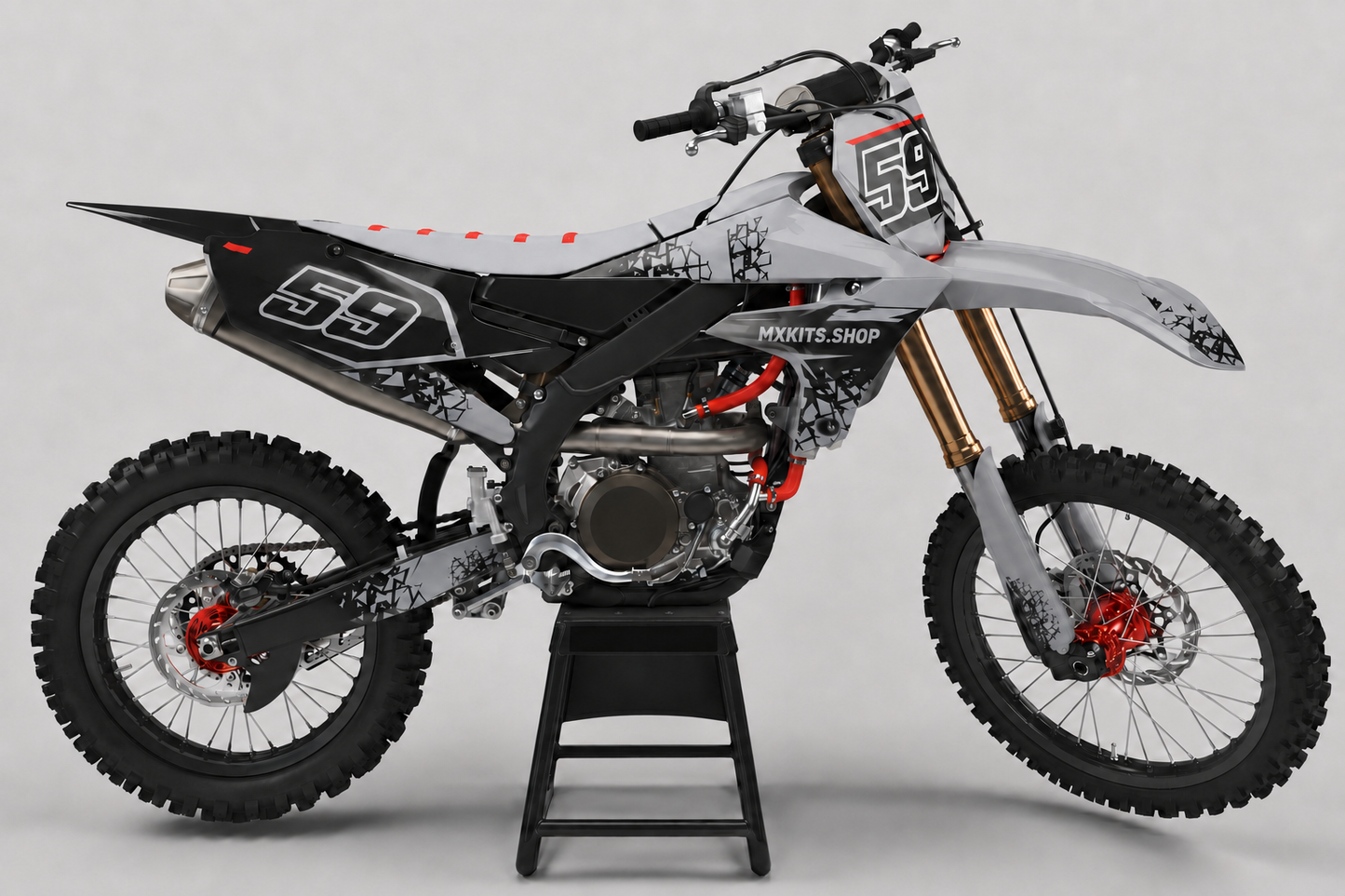 Graues, schwarzes und rotes Yamaha Motocross-Dekor-Kit mit Startnummer 59 und MXKITS.SHOP-Schriftzug