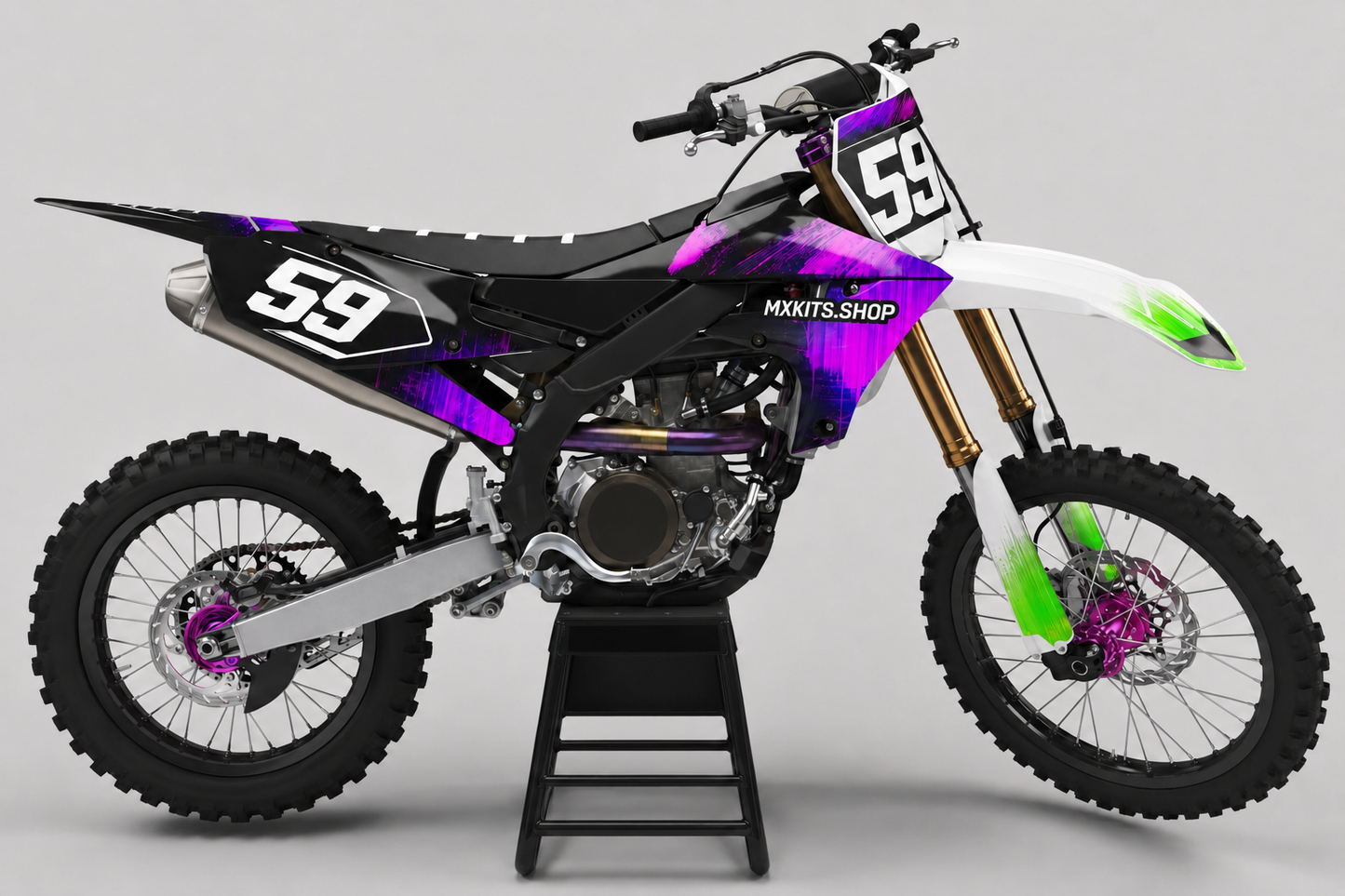 Violettes, magentafarbenes, schwarzes und grünes Yamaha Motocross-Dekor-Kit mit Startnummer 59 und MXKITS.SHOP-Schriftzug