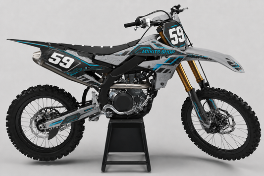 Graues und cyanfarbenes Yamaha Motocross-Dekor-Kit im Schaltkreisstil an einem Motorrad in Seitenansicht mit Startnummer 59